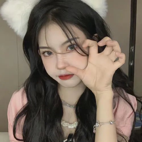 北京女子图鉴之整容大师 封面